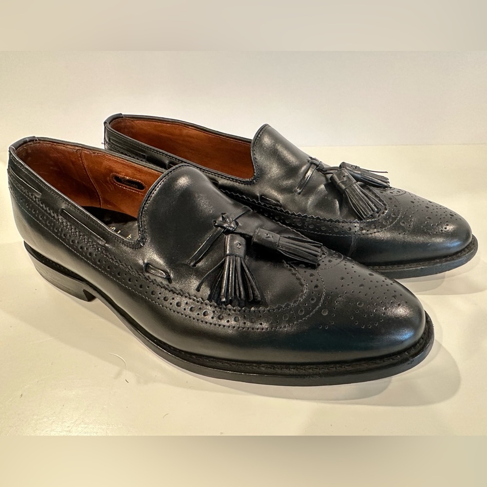 Allen Edmonds “Manchester” Black Wingtip Tassel Loafers, Size 10